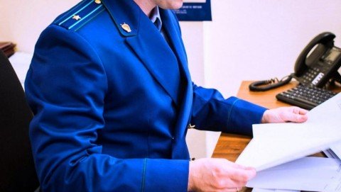 Прокуратурой Ковдорского района признано законным возбуждение уголовного дела по факту избиения несовершеннолетнего